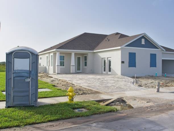 Best Portable bathroom rental  in Oakfield, WI